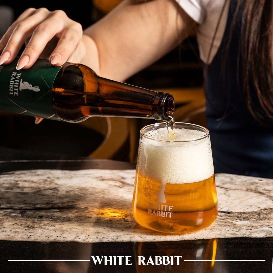 whiterabbit (2)